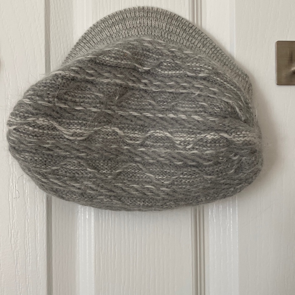 Brand new never wore hat